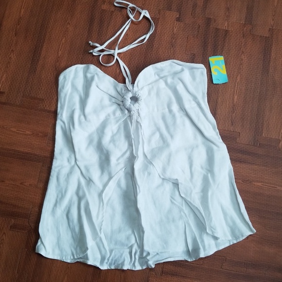 Forever 21 Tops - Forever21 Halter top Forever 21 Tops - Forever21 Halter top